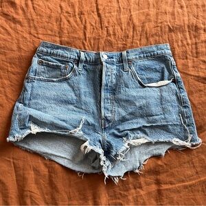 Levi's 501 shorts, W32